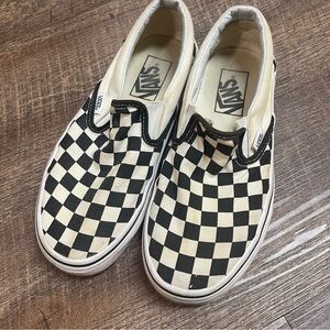 Women’s Vans Black and White Checkered